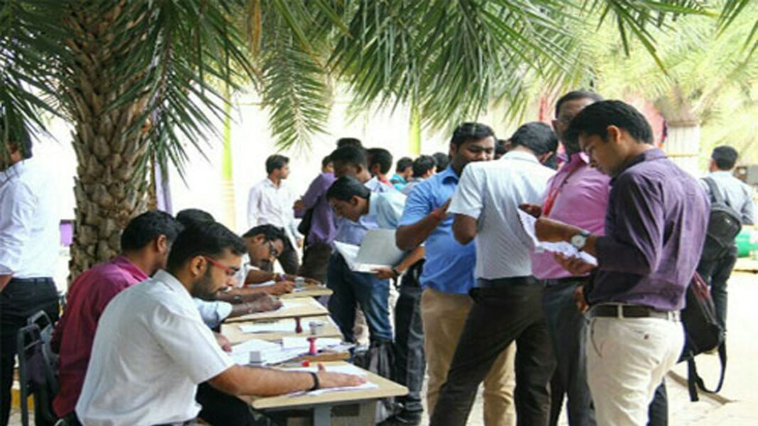 ✅ தர்மபுரி மாவட்டம் – மெகா தனியார் வேலைவாய்ப்பு முகாம் ஜூலை 26, 2025! – 8ம் வகுப்பு முதல் பட்டதாரிகள் வரை விண்ணப்பிக்கலாம்! 🎯