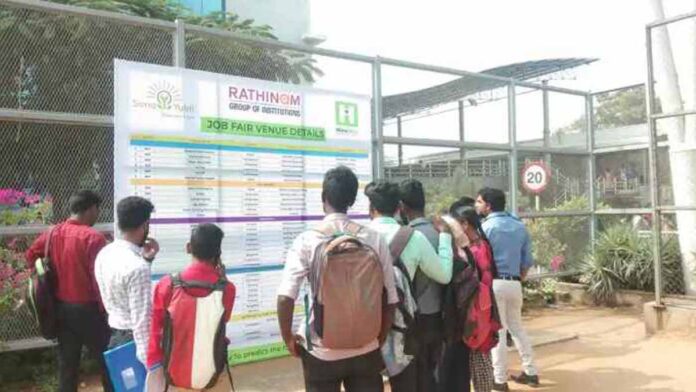 ✅ வேலூர் மாவட்டம் – மெகா தனியார் வேலைவாய்ப்பு முகாம் ஆகஸ்ட் 2, 2025! – நேரடி வேலை வாய்ப்பு! 🧑‍💼🎯