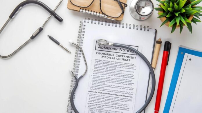 🏥 தஞ்சாவூர் & சென்னை அரசு மருத்துவக் கல்லூரிகளில் 2025-26 சான்றிதழ் பாடப்பிரிவுகள் – மாணவர் சேர்க்கை அறிவிப்பு வெளியீடு! 🎓