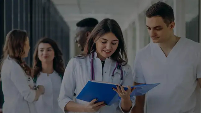 🩺 NEET Seminar & Mock Test 2026 🔥 Plus 2 Studentsக்கு Golden Chance – Free Entry!